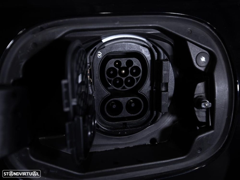 Mercedes-Benz C 300 e T 9G-TRONIC Avantgarde - 15