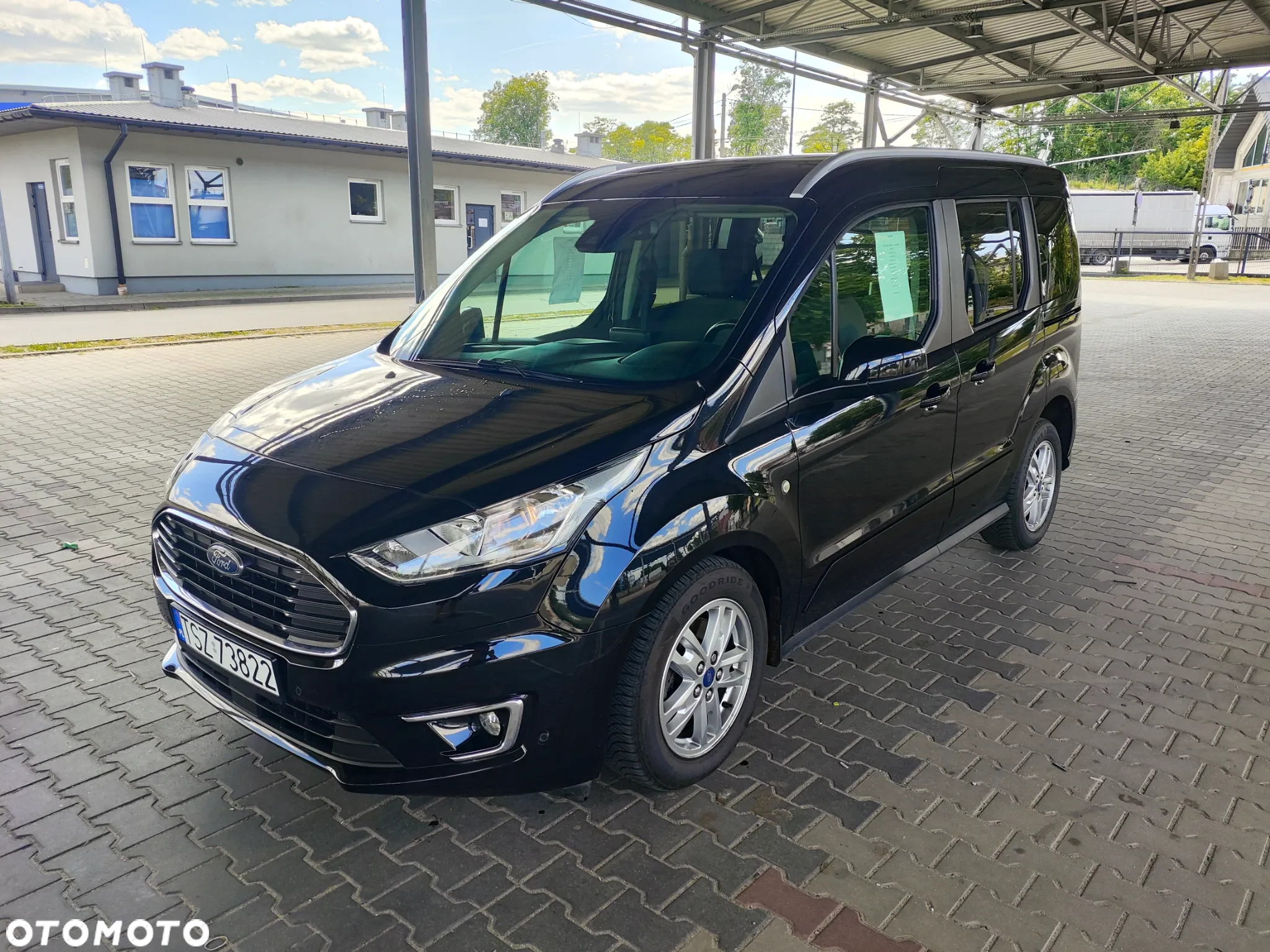 Ford Tourneo Connect 1.5 EcoBlue Start-Stop Active - 2