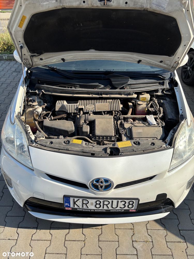 Toyota Prius 1.8 Hybrid Premium - 31