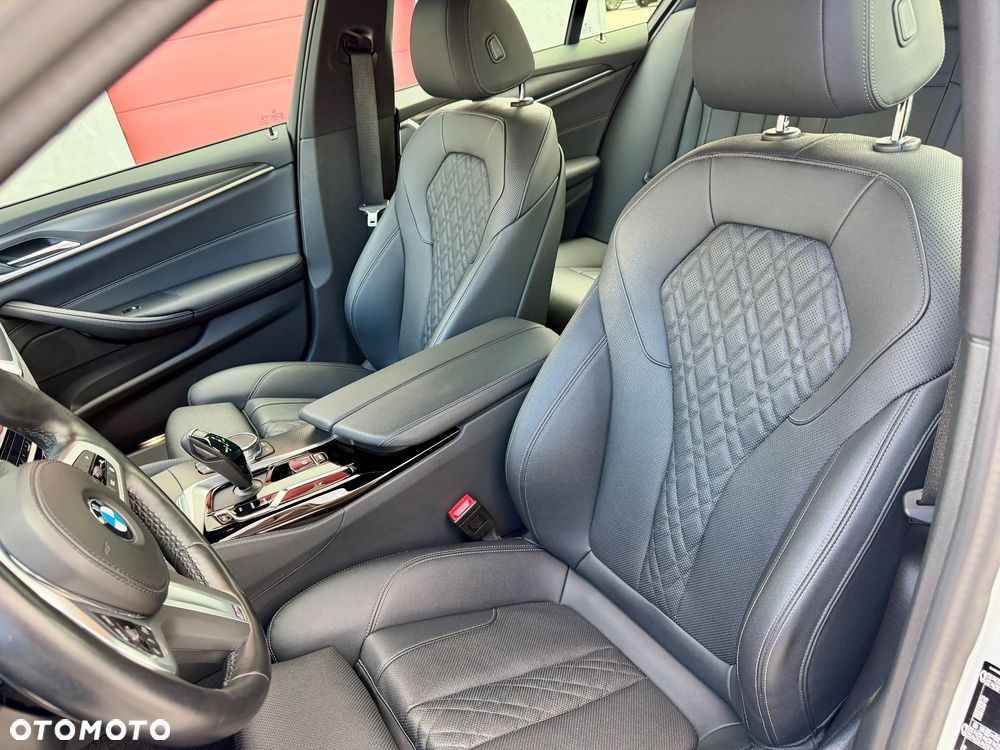 BMW Seria 5 - 22