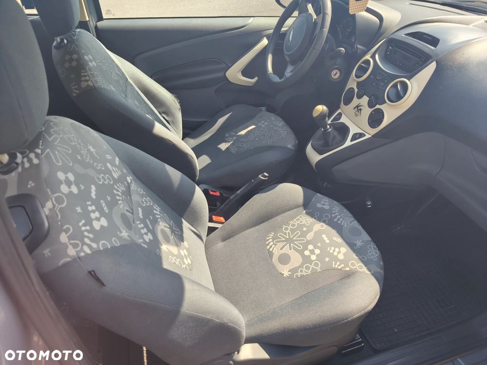 Ford KA 1.2 Ambiente - 11