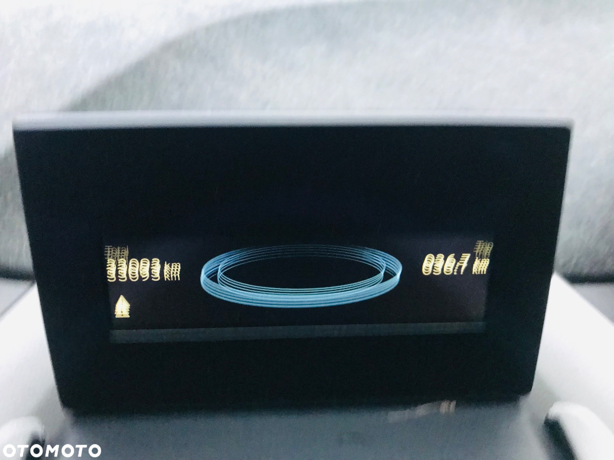 BMW i3 (60 Ah) - 40