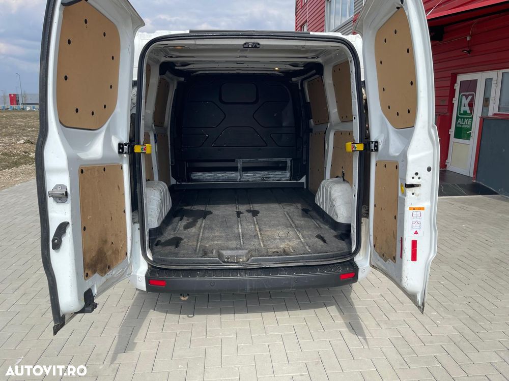 Ford Transit Custom - 9