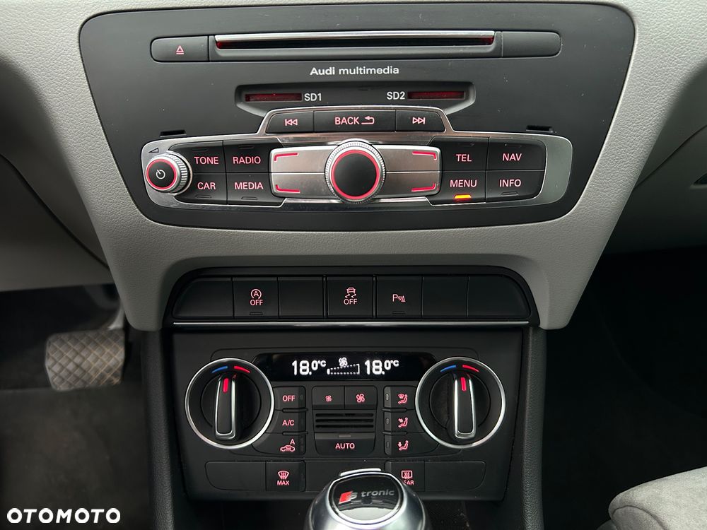 Audi Q3 1.4 TFSI S tronic - 26