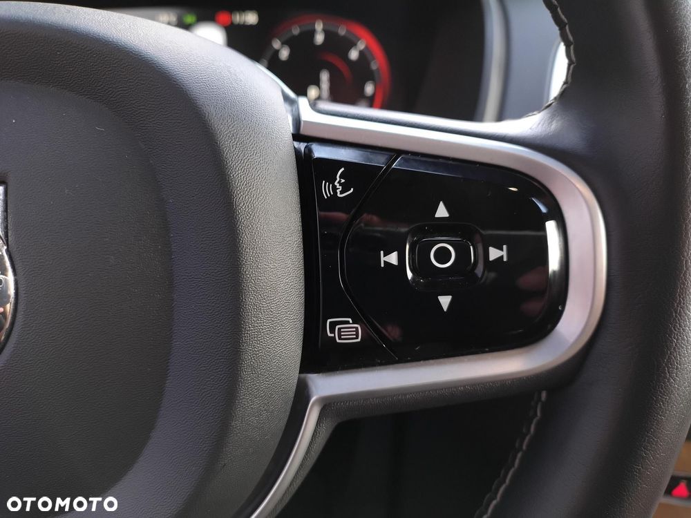 Volvo XC 90 - 15