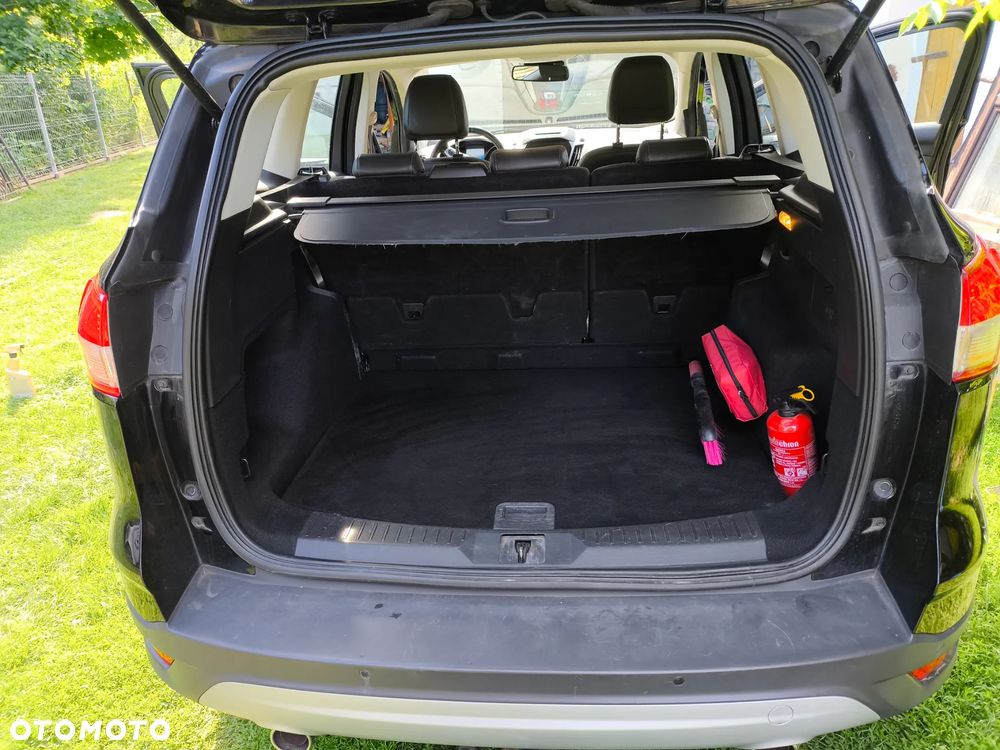 Ford Kuga ver-2-0-tdci-4wd-titanium - 11
