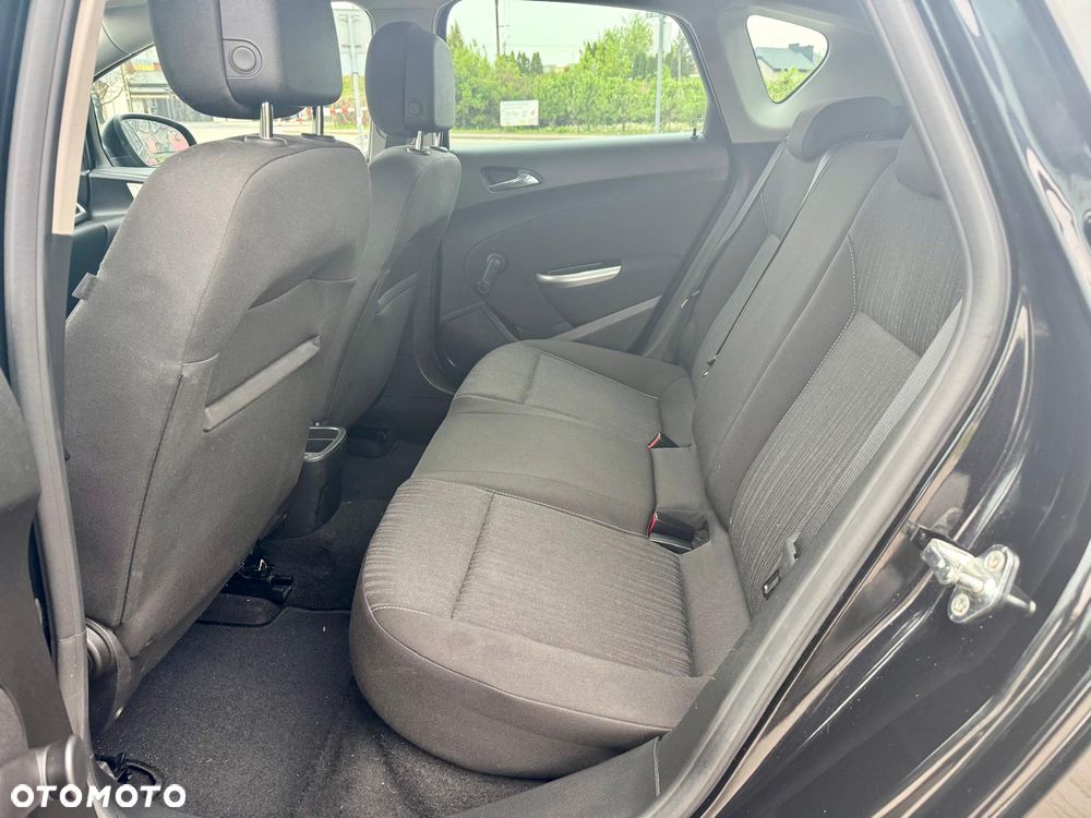Opel Astra 1.4 Turbo Design Edition - 13