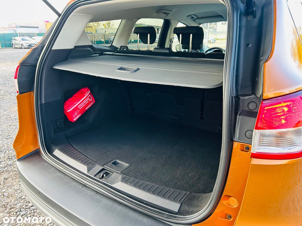 Ford Kuga 1.5 EcoBoost 2x4 Individual - 31