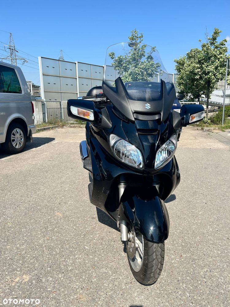 Suzuki Burgman - 1