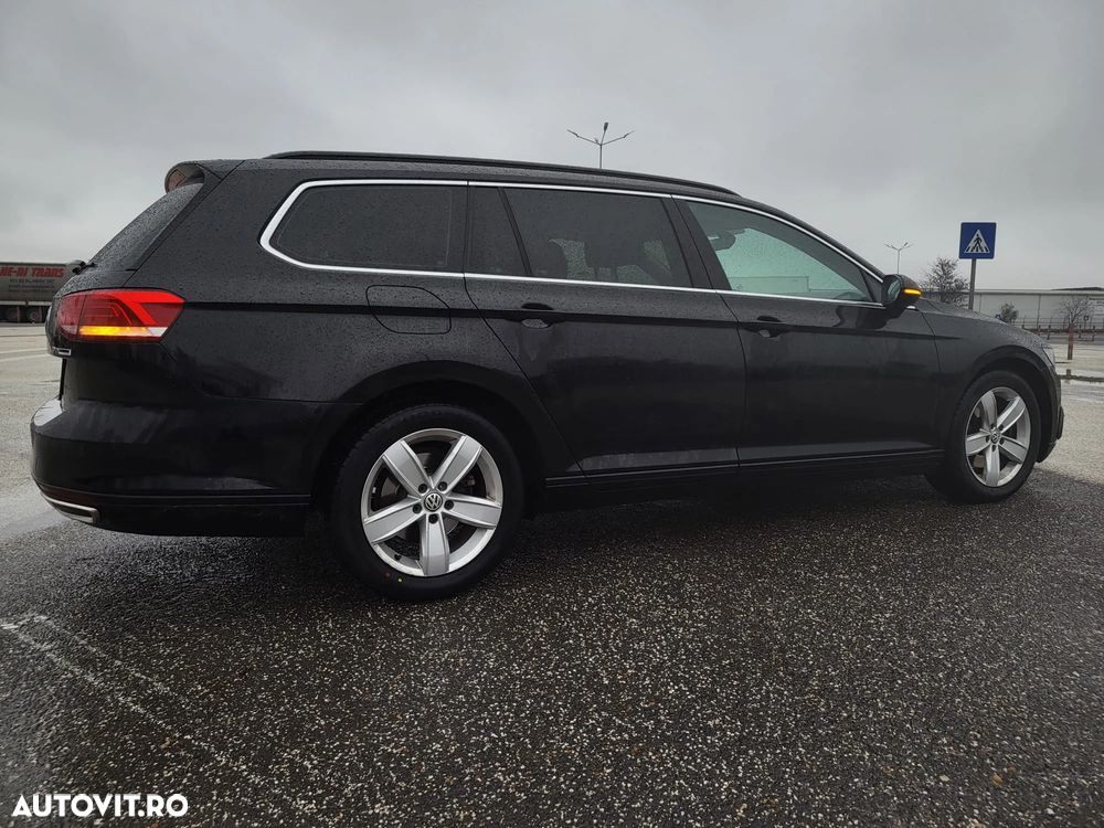 Volkswagen Passat 2.0 TDI Comfortline - 10