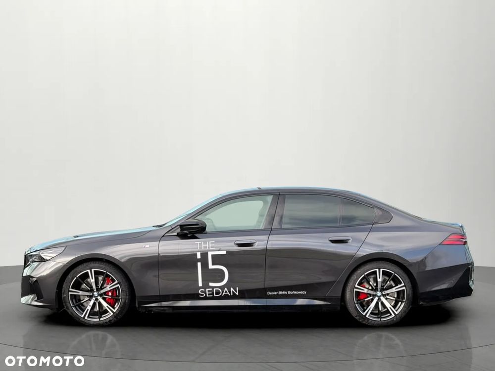 BMW i5 83.9kWh M60 xDrive - 3