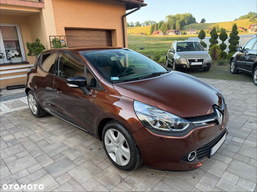 Renault Clio 1.2 16V Intens - 22