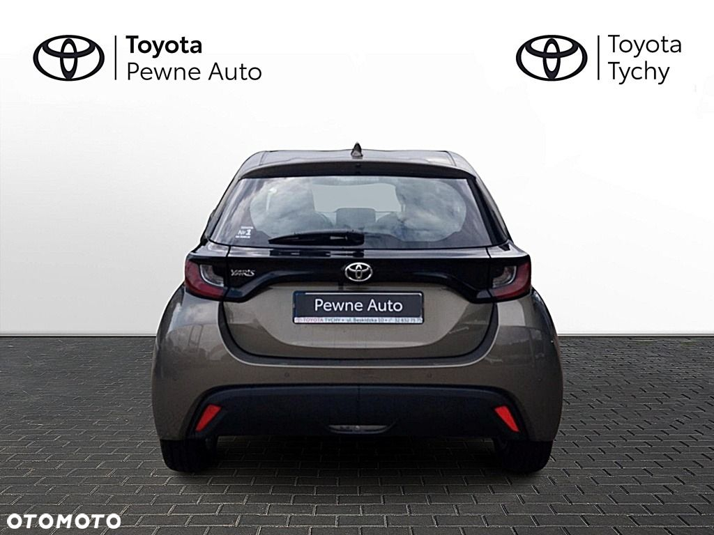 Toyota Yaris - 4