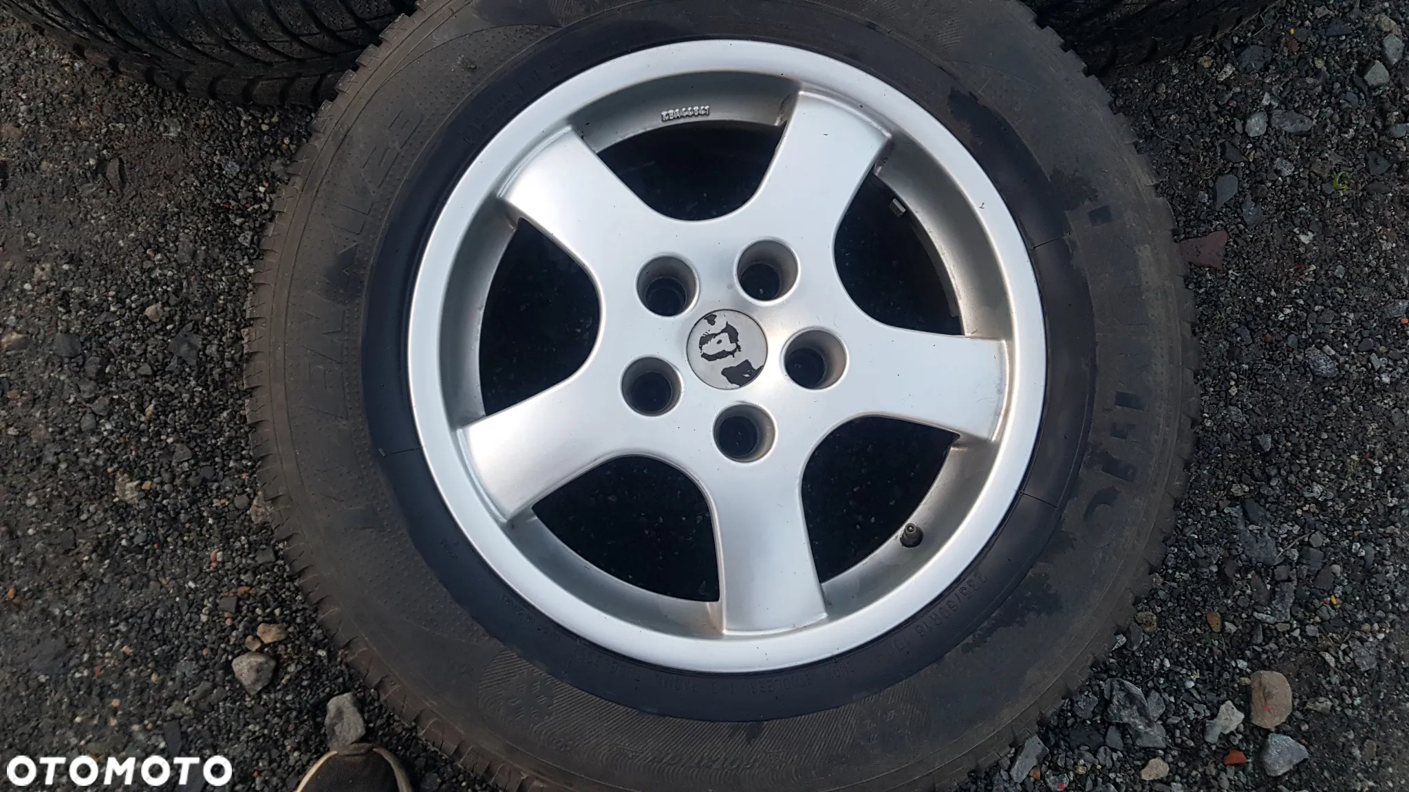 koła felgi 16 borbet bmw 5 E39 E60 E61 7 E38 E65  opony zimowe 235/60 r16 kumho 6mm  kumho i'zen izen kw23 235/60 r16 zimowe - 4