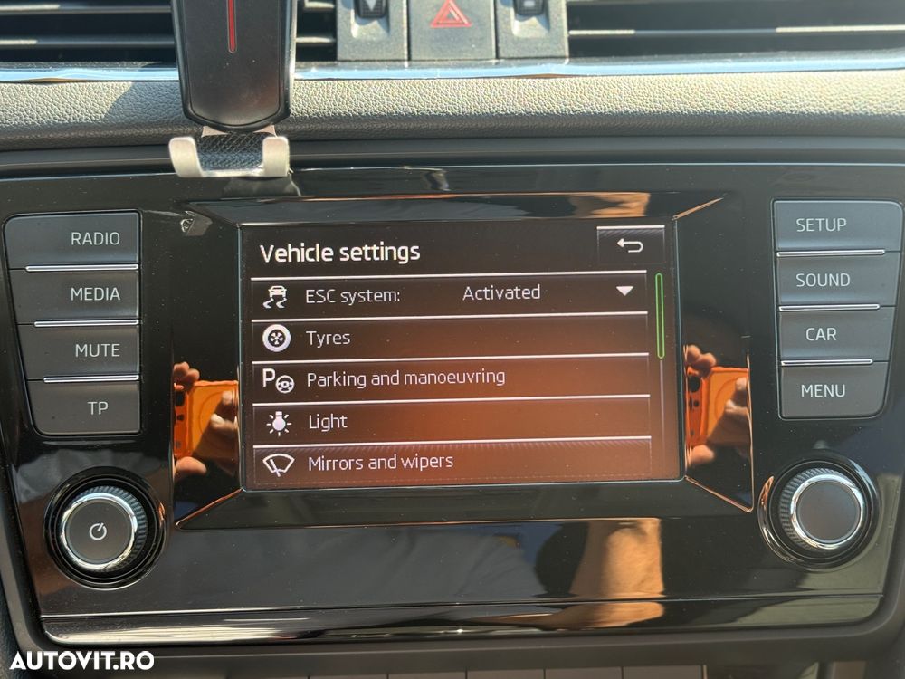 Skoda Octavia 1.2 TSI ACTIVE - 12