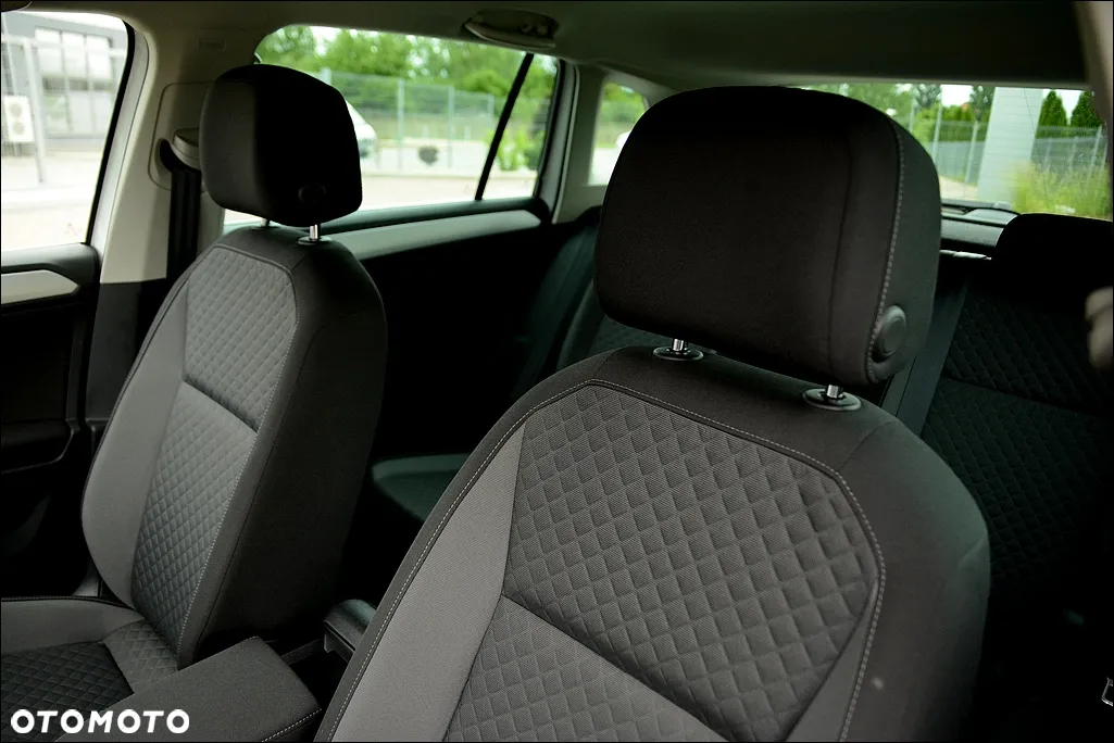 Volkswagen Tiguan 2.0 TDI SCR 4MOTION BlueMotion Technology Comfortline - 17