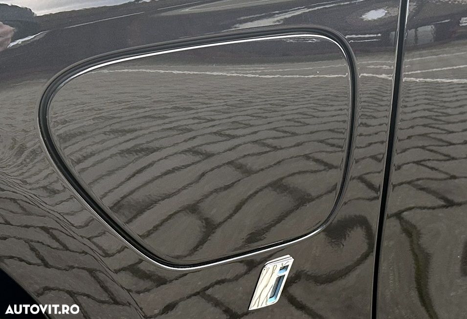 BMW Seria 3 330e iPerformance Advantage - 28