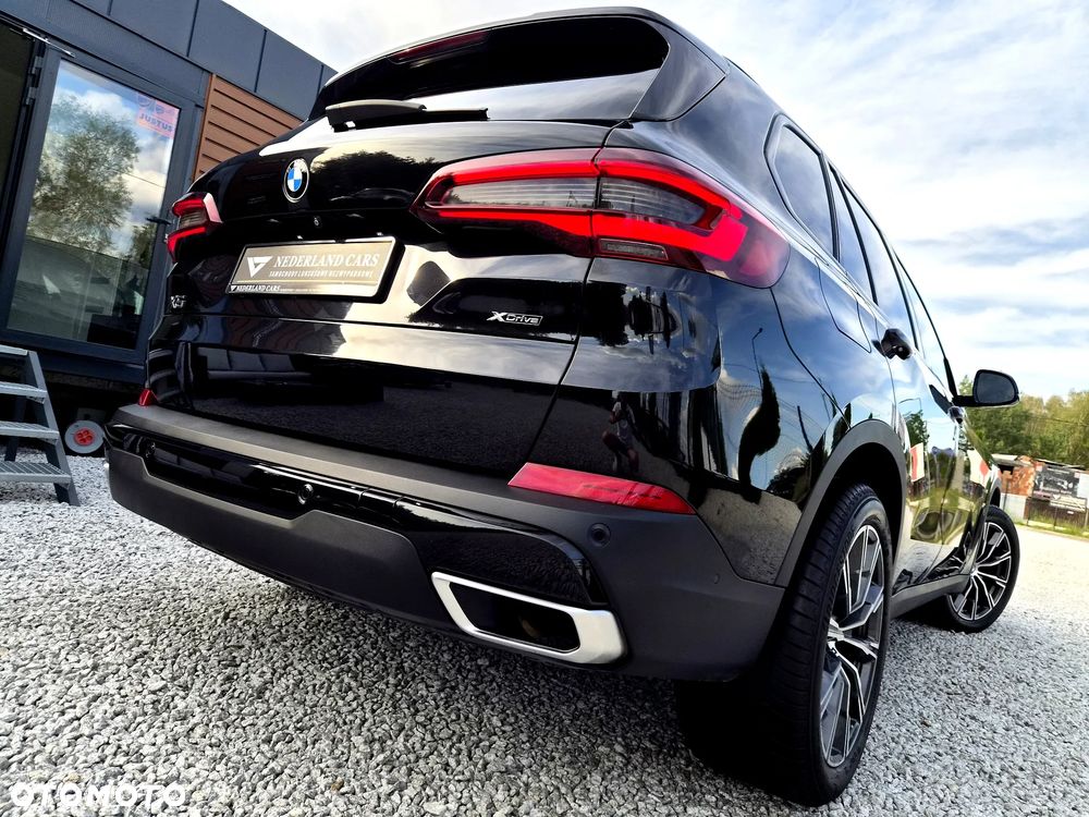 BMW X5 xDrive25d Sport-Aut - 36