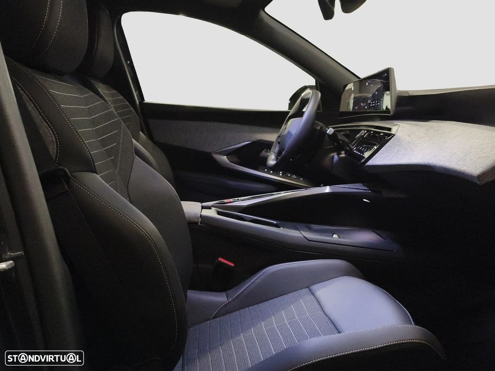 Peugeot 3008 1.2 Hybrid Allure e-DCS6 - 34