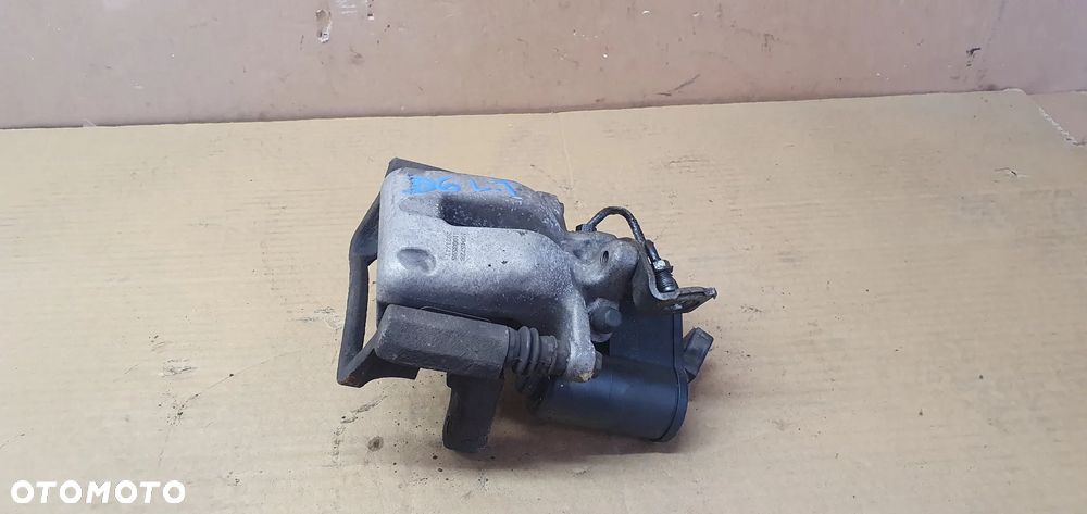 Zacisk hamulcowy lewy tył tylny lewy VW Passat B6 - 2
