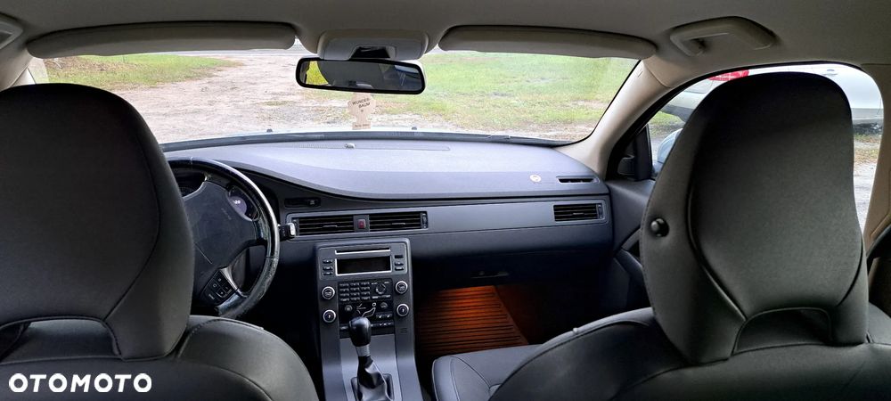 Volvo V70 2.0 Kinetic - 17