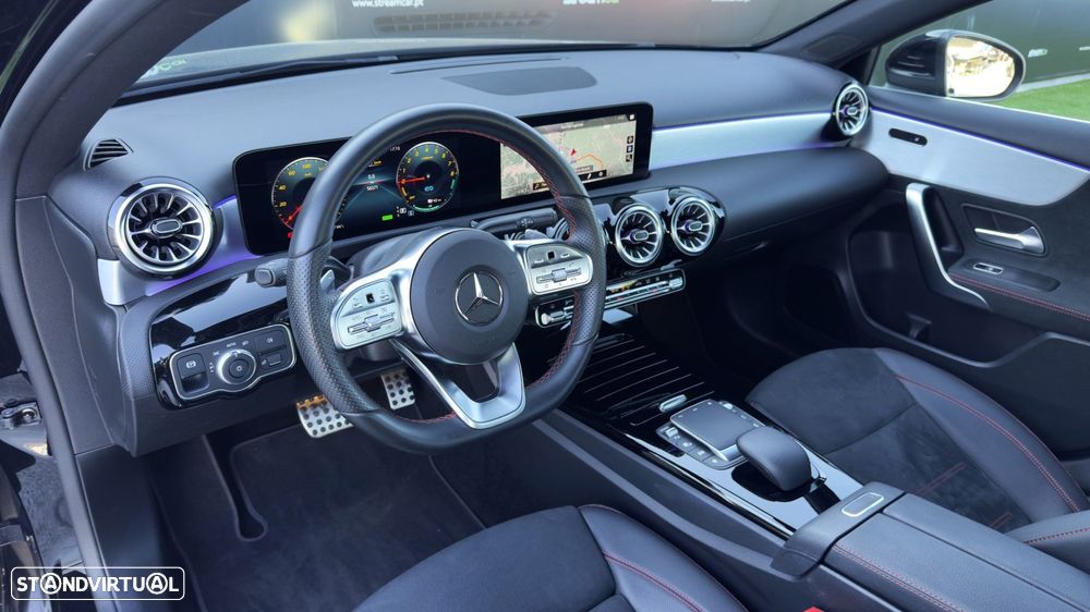 Mercedes-Benz A 250 Limousine e 8G-DCT AMG Line - 10