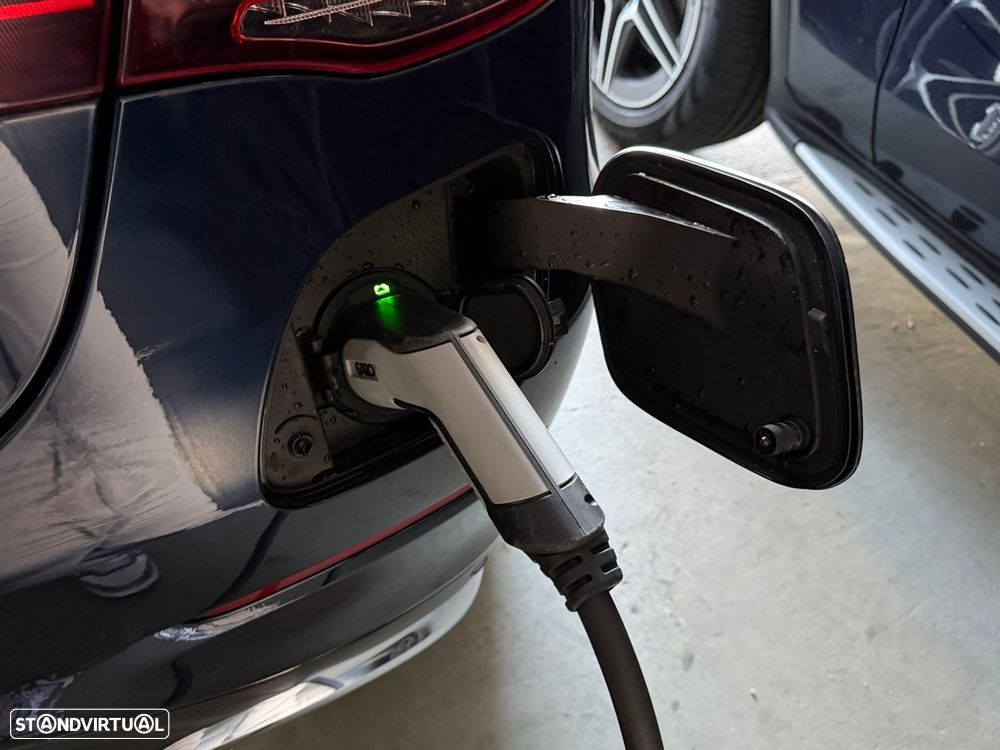 Mercedes-Benz GLC 300 de Coupé 4Matic - 2