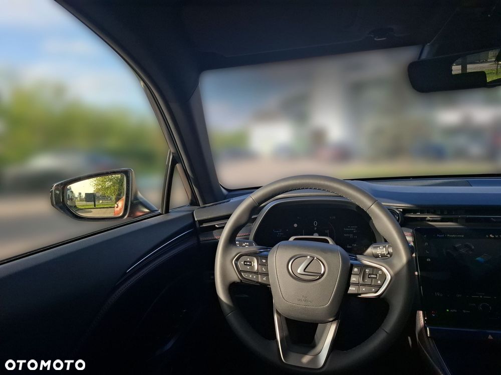 Lexus LBX 1.5 Hybrid Emotion - 23