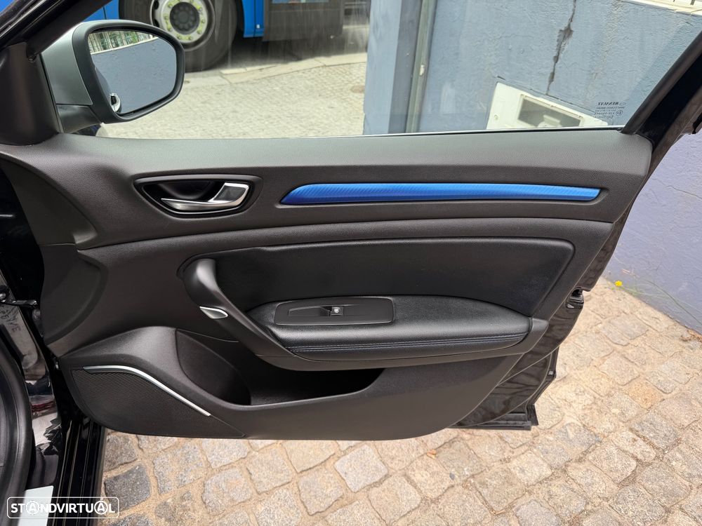 Renault Mégane Sport Tourer 1.5 dCi GT Line SS - 40