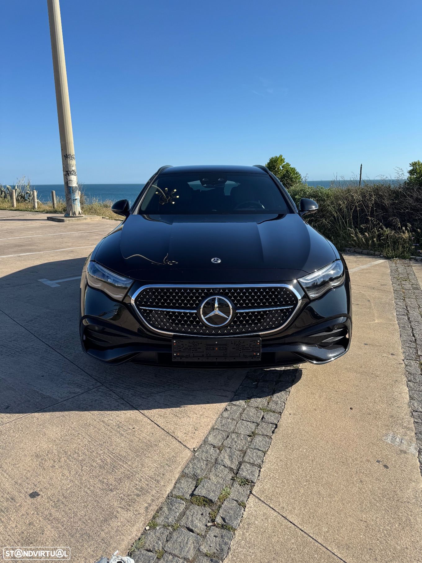 Mercedes-Benz E 300 e AMG Line - 28