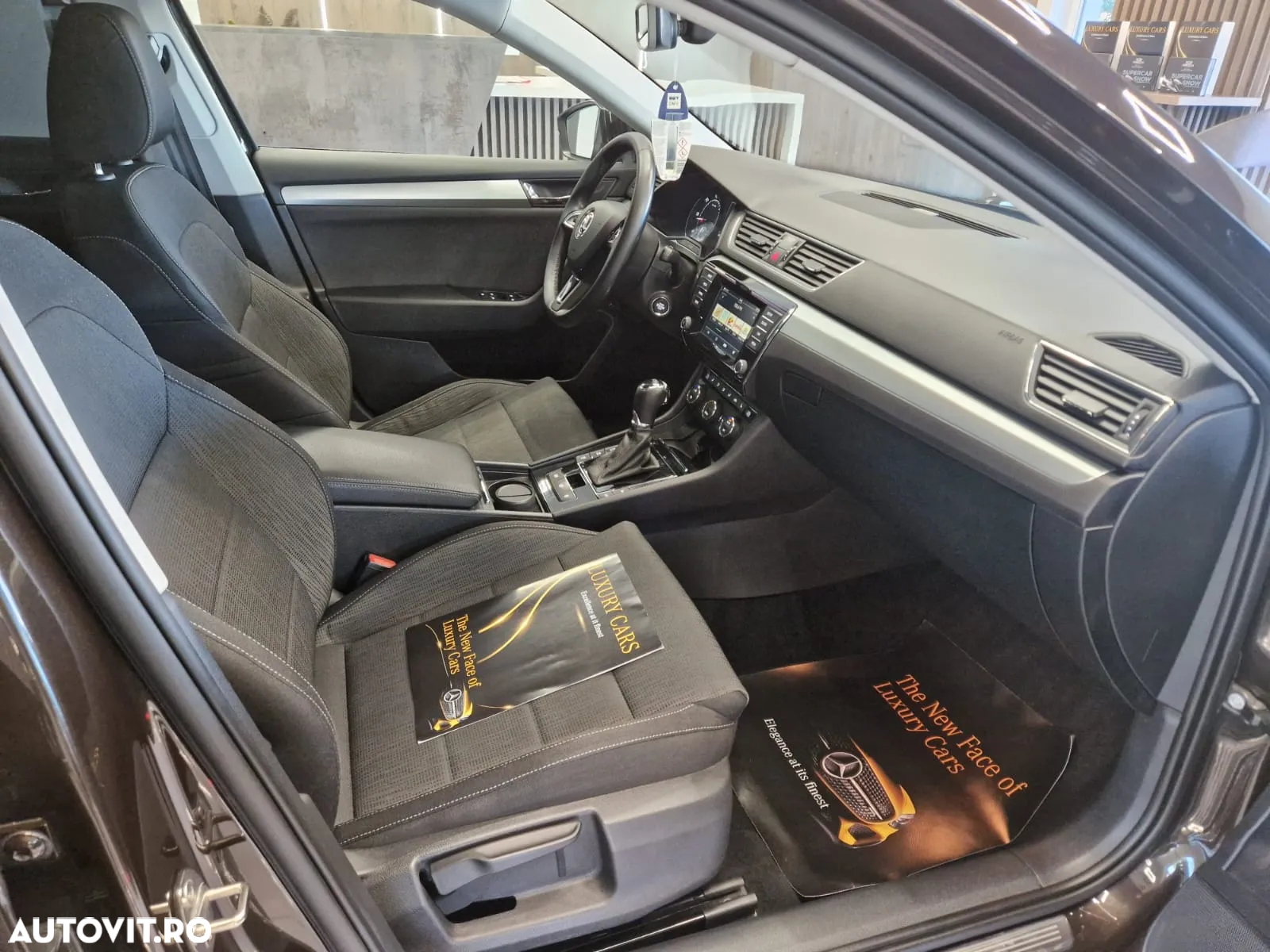 Skoda Superb 2.0 TDI DSG Style - 23