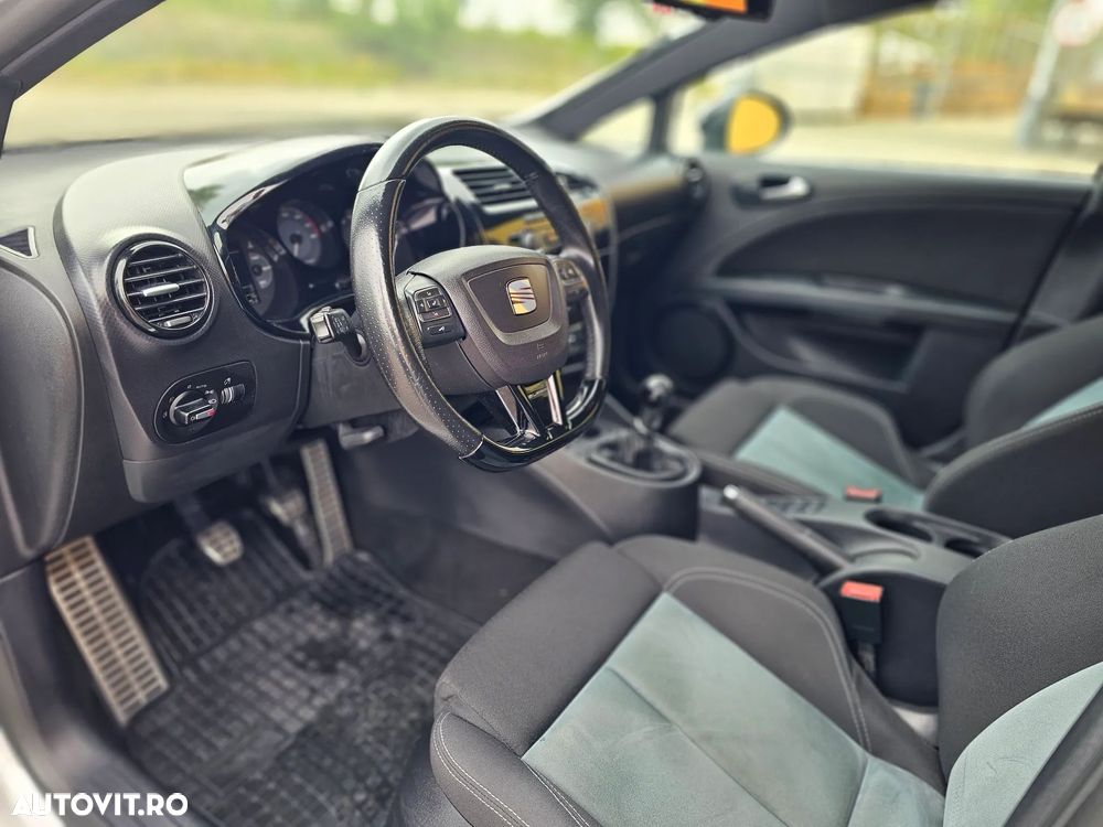 Seat Leon 2.0 TSI Cupra R - 16