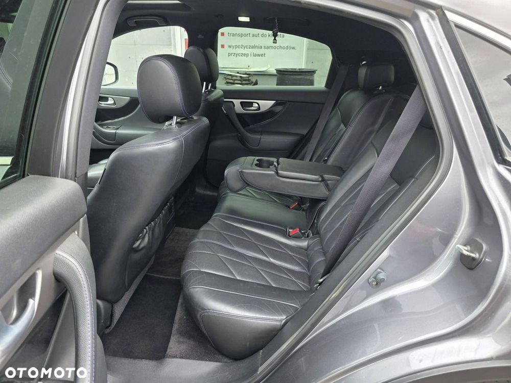 Infiniti QX70 3.0d AWD S Premium - 33