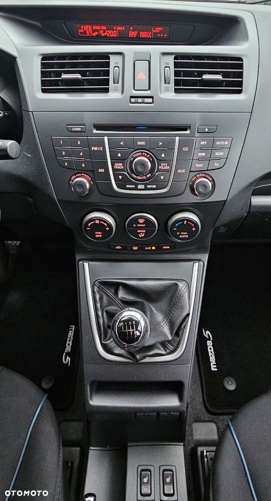 Mazda 5 2.0 Exclusive - 24