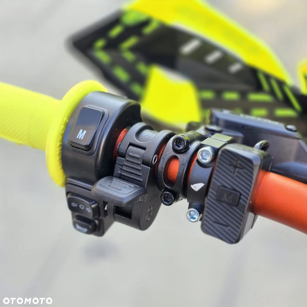 Talaria Sting R - 13