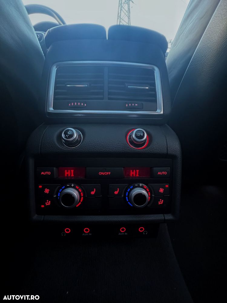 Audi Q7 3.0 TDI Quattro Tip - 9