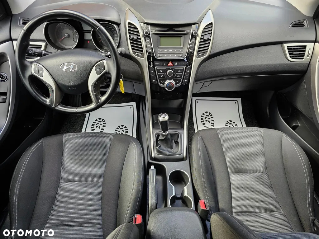 Hyundai i30 1.6 Fifa World Cup Edition - 28