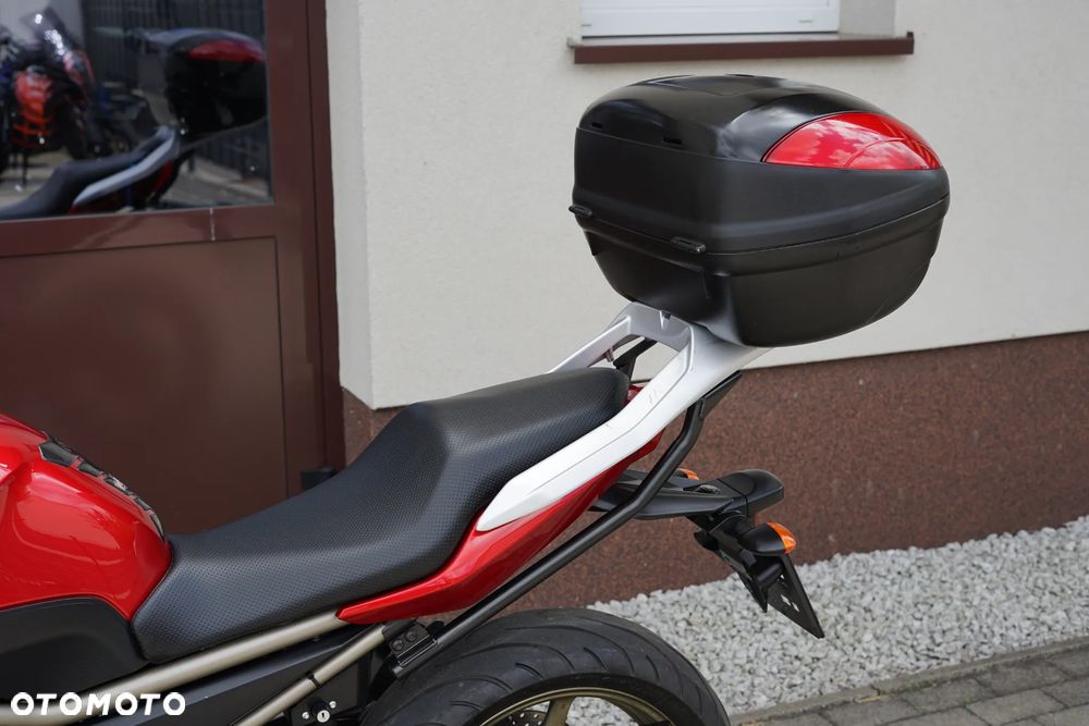 Yamaha XJ - 24