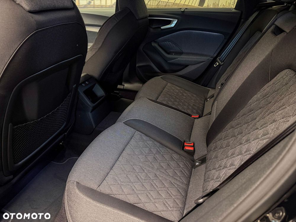 Audi A5 Limousine - 17