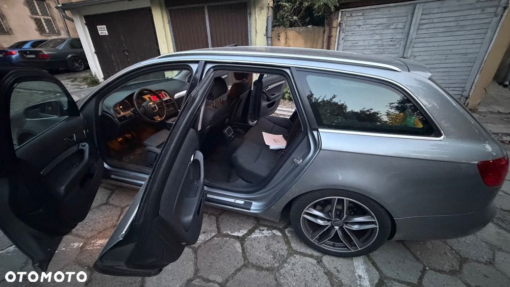 Audi A6 Avant