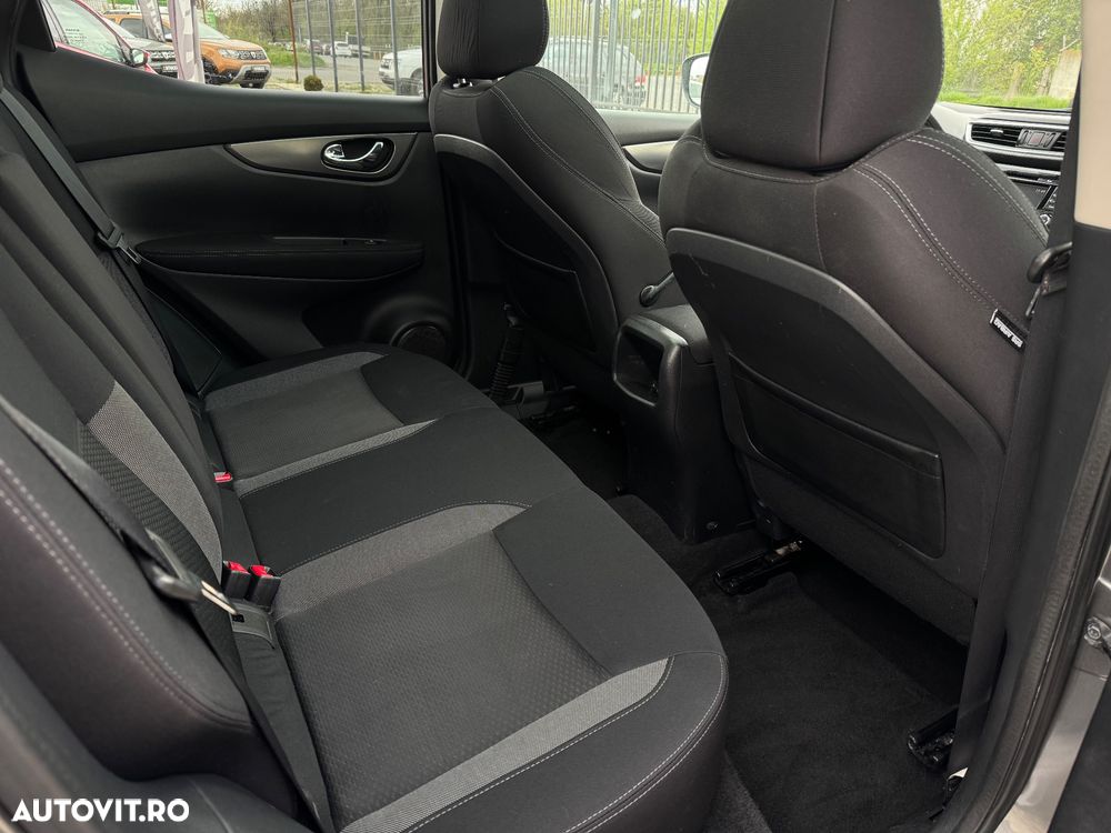 Nissan Qashqai 1.6 DCI Xtronic TEKNA+ - 12