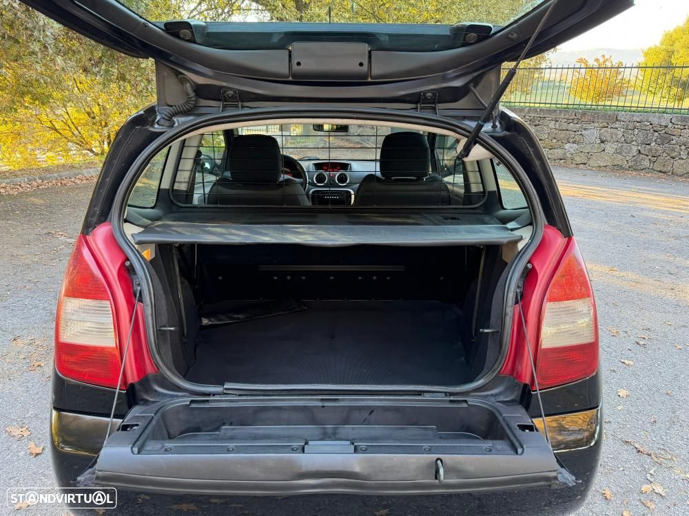 Citroën C2 1.4 HDi VTR - 11