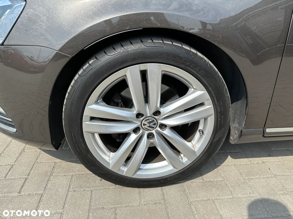 Volkswagen Passat Variant - 31