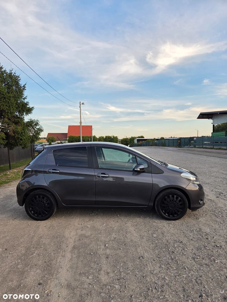Toyota Yaris 1.0 VVT-i Style - 29