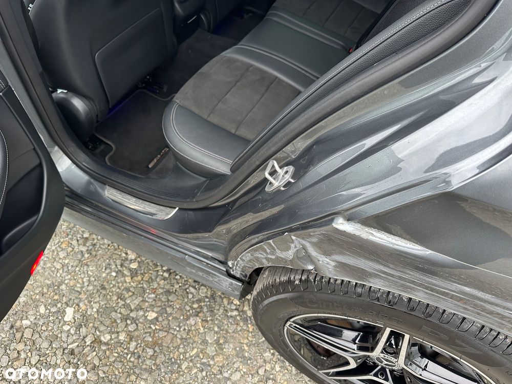 Mercedes-Benz Klasa E 300 de 4Matic T 9G-TRONIC AMG Line - 17