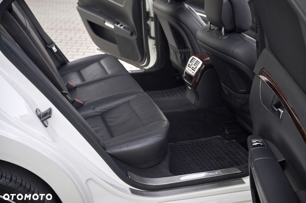 Mercedes-Benz Klasa S 500 L BlueEffICIENCY 4-Matic - 22