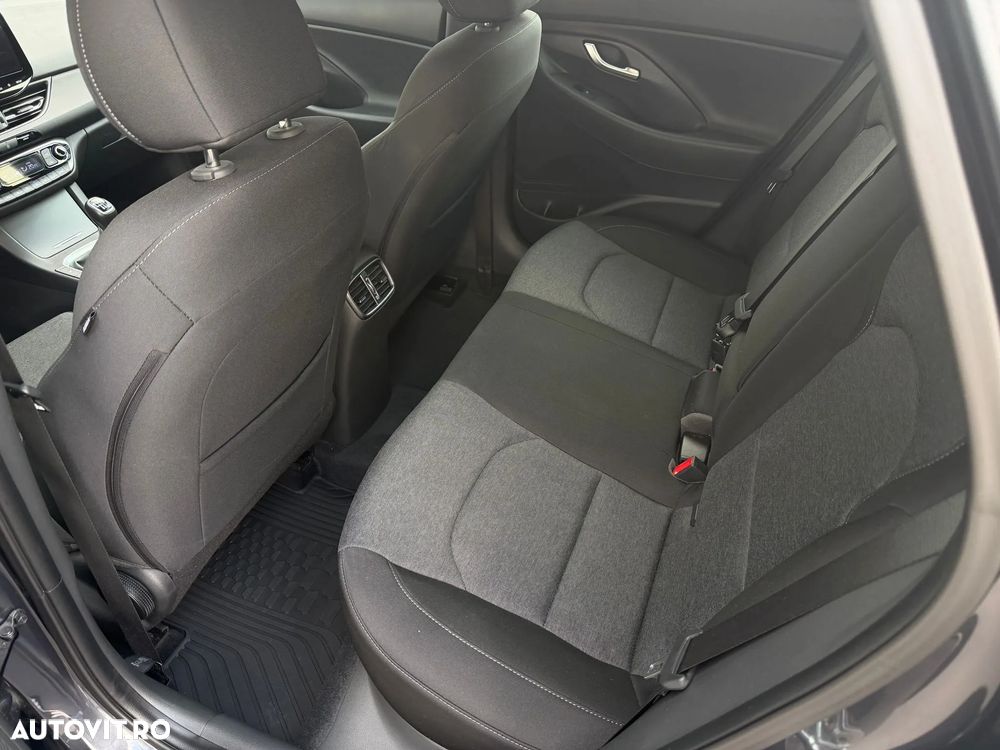 Hyundai i30 1.5 160CP MHEV 48V M/T Highway - 12