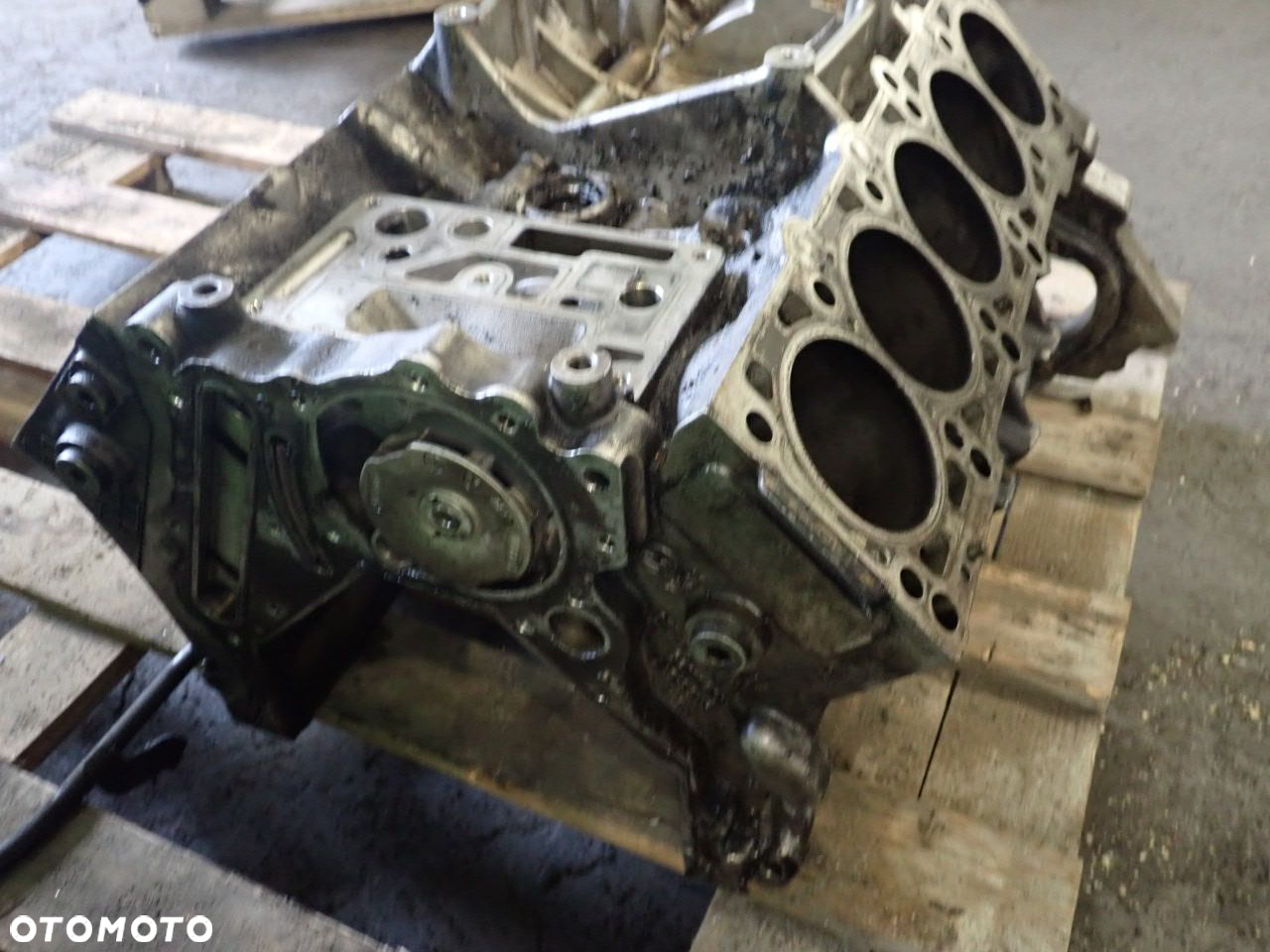 BLOK SILNIKA VOLKSWAGEN TOUAREG 5.0 - 3