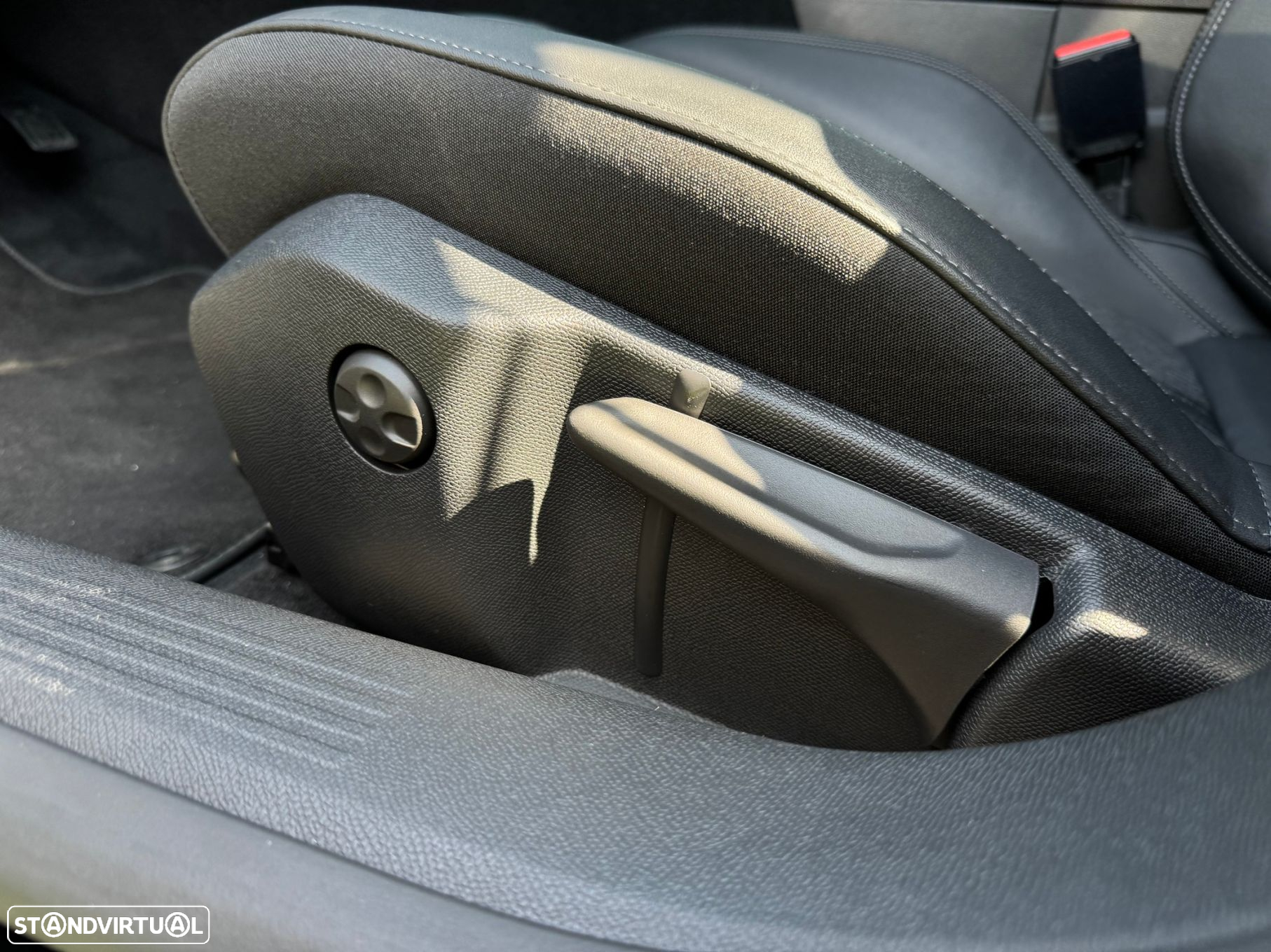 Peugeot 508 1.6 Hybrid Allure Pack e-EAT8 - 17