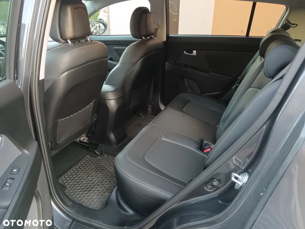 Kia Sportage 1.6 GDI Business Line L 2WD - 9